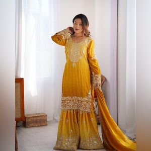 Indian Elegant yellow Embroidered salwar kameez